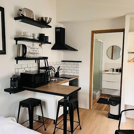 La Petite Grange - 5 Mn Gare Sncf - Wifi & Netflix Apartment Niort Ngoại thất bức ảnh