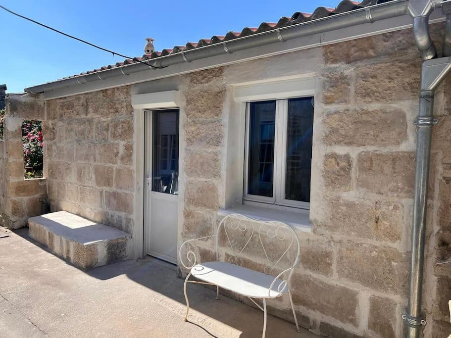 La Petite Grange - 5 Mn Gare Sncf - Wifi & Netflix Apartment Niort Ngoại thất bức ảnh